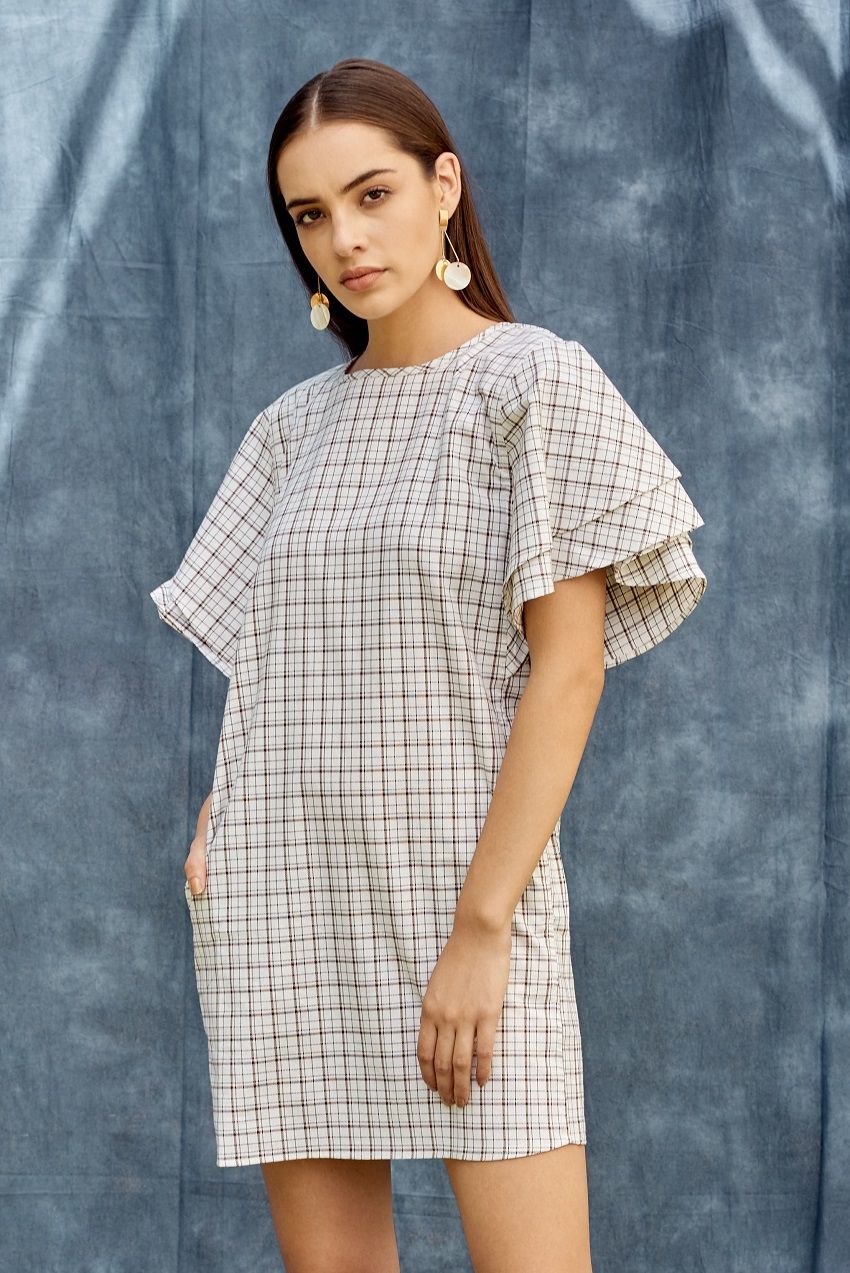 Stand out checked layered ruffled sleeves knee length dress