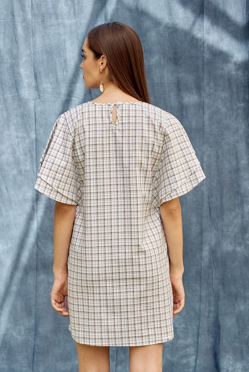 Stand out checked layered ruffled sleeves knee length dress