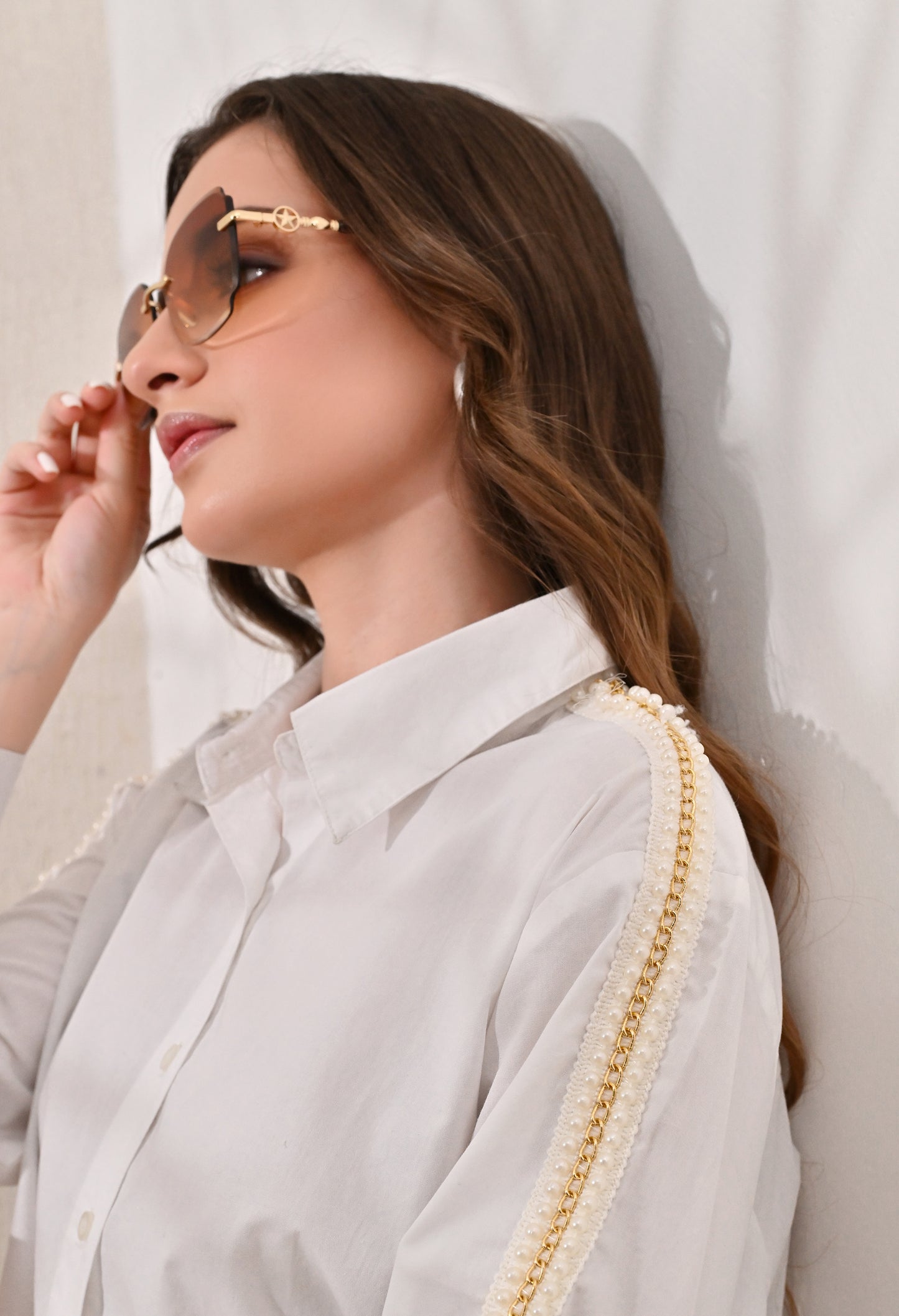 Anysa classic white shirt with golden chain lace detail