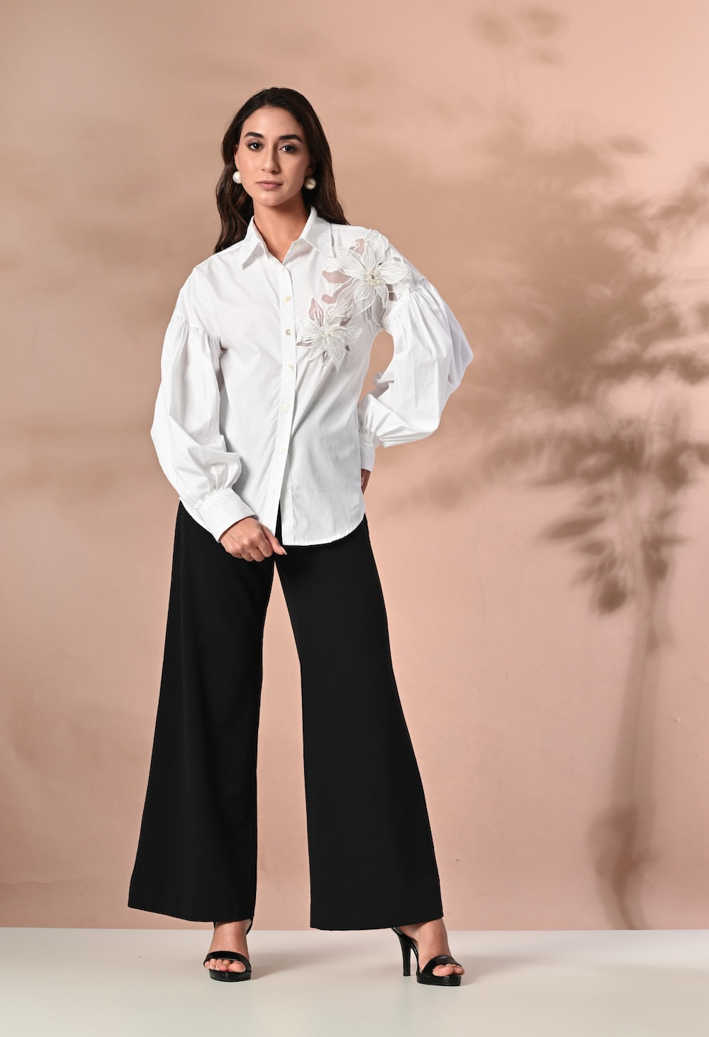 Anysa Signature white shirt with floral detailing