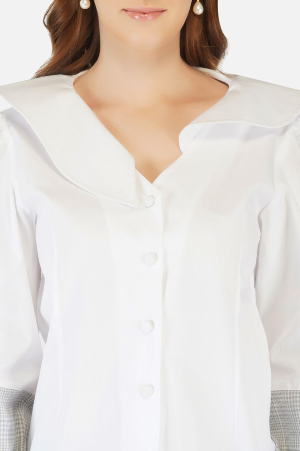 High low peter pan collar white shirt with patch on sleeves